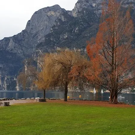 Apartment & Vicino Al Di Garda *